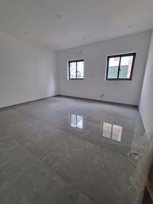 New Home, area 11 x 20 meters, car lane - 1 307 per floor