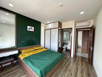 Rent a three-room apartment. Two toilets. near the Park of Jah