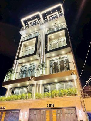Rent a full house with elevators 6 bedroom 7 toilets 1.7 Gò Vấp