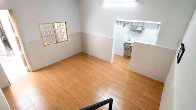 Rent Nguyễn Văn Lượng-- 6 million a month.