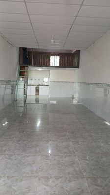 4 mx16 M downstairs is empty all the way up.