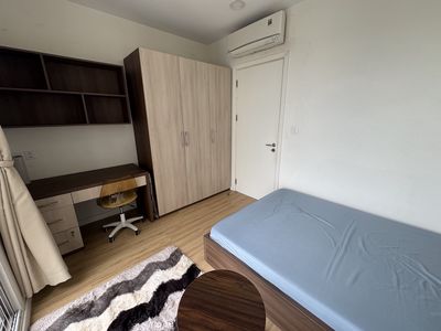 Rent the apartment to Monrovia 2 bedrooms full interior of the canary fireworks