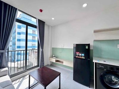 apartment one high-level balcony bedroom in the D. Nguyễn Thị Minh Khai District 1
