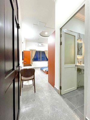 We're going to the super-profit apartment. 48 hired 35 million District 10