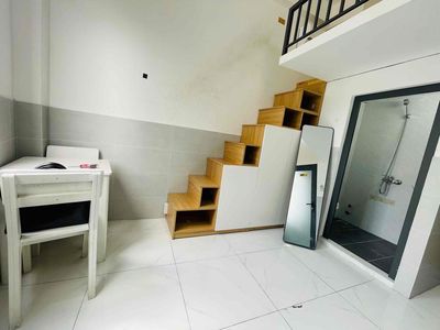 Nice apartment with sky windows near a soft West Passage