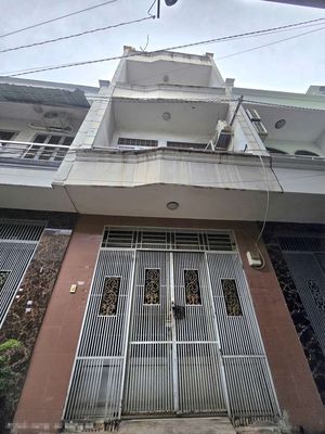 To rent Lê Đình Thám near 204 oil. Area 4 x12-two floors, 4 bedrooms, 3 toilets