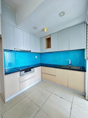 The Ruby apartment cost only 10 million bedrooms. Two toilets with ntcbs, nice interior view.