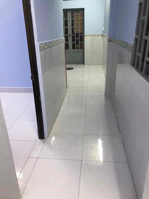 Rent the entire three bedrooms 9 .00 inches.