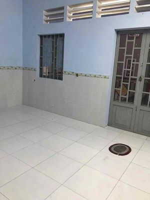 Rent the entire three bedrooms 9 .00 inches.