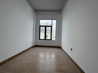 Room 1.9 million, in the Lord's Fleet 106 m2