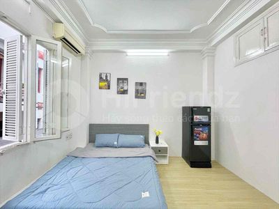 It's the owner of the window studio that rents the full interior of 130 nails.