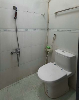 Tân Thới Hiệp room area 5 x 6 meters with wide guard