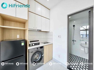 To rent mini-full furniture with private washing machine near art