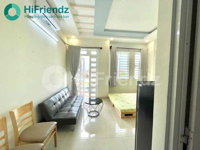 Rent a balcony studio full of furniture right here atart Phan Huy Ích.