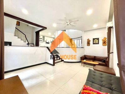 The beautiful villa Thảo Điền full of furniture is only 69 million