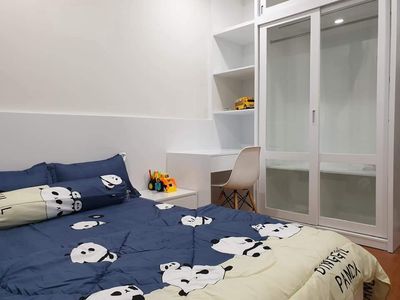 Rent Full interior 75 meters - corner 2view - Right