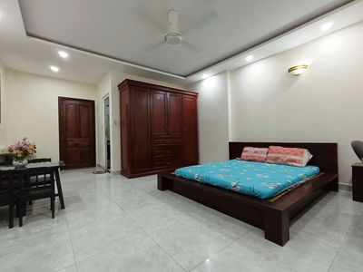 50 percent of the rent on the service apartment -Trần Trọng Cung district 7