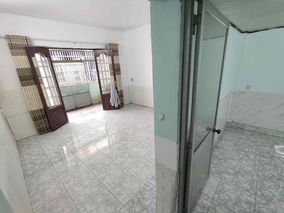 Super Radchow for Hiệp Bình Chánh, 4.5 x16 meters, 3 bedrooms, only 3.5 million.
