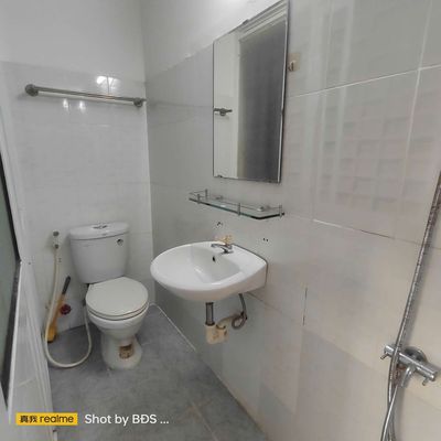 House 2 floors ql13 6 x17, 3 bedrooms 10 million a month