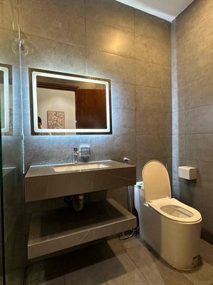 Room 1 bedroom - District 1 downtown, free to move the districts
