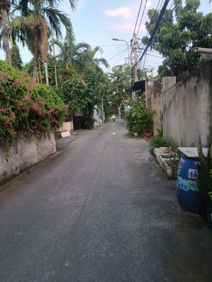 Levels 4 6 x 30 meters have wide lane 5 tons of Thái Thị Giữ