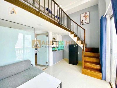 FRAC balcony, high guard, full interior next to ufret, kcx, yes