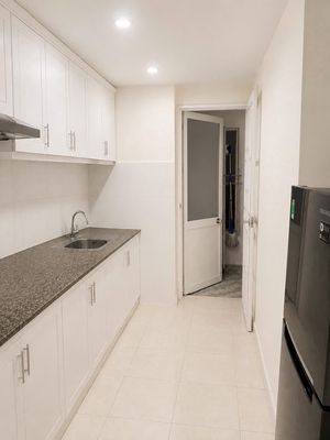 Rent the Hồng Lĩnh Plaza-- 2 bedrooms 2 M.E. Full interior 10 million.