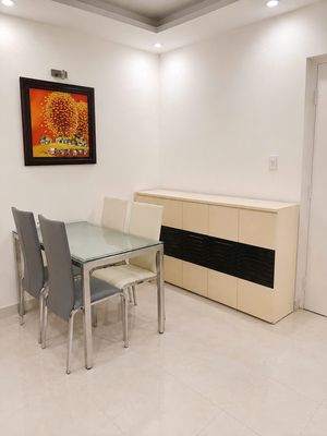 Rent the Hồng Lĩnh Plaza-- 2 bedrooms 2 M.E. Full interior 10 million.