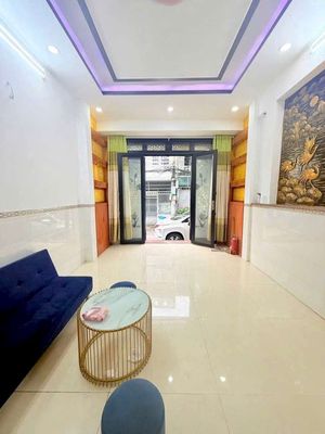 4 132/ Mã Lò 5 bedrooms. 4 toilets... 12 million