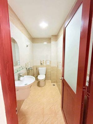 4 132/ Mã Lò 5 bedrooms. 4 toilets... 12 million