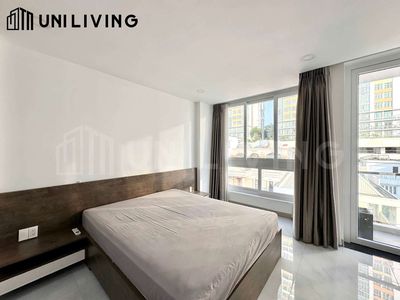 Rent the apartment behind The Vista An Phú, room wide, balcony near Metro.