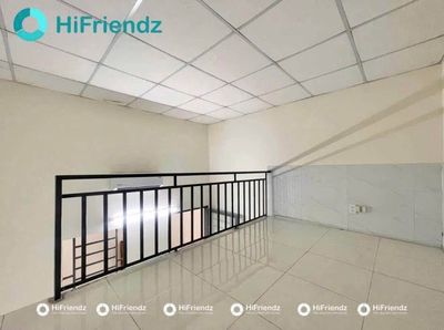 Rent a Nguyễn Tri Phương camper, near the University of Peutinger