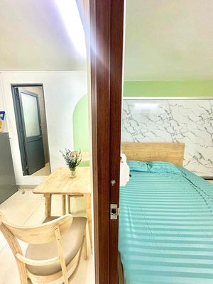 Rent a bedroom, emptying a full interior elevator near the University of Economics in the 10th.