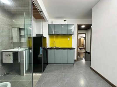 Hot apartment full of fine furniture, brand new balcony.