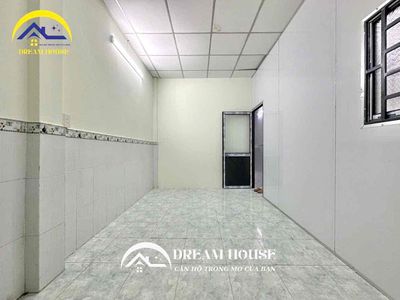 Banking Room, 8-9.