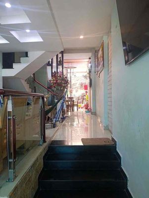 House 1 .3th floor bedroom 5 x 20 meters street front 20 m Cao Thị Chính District 7