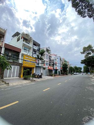 Rent a building at 24 A, the Fire Name section, 18 million, near the coopmart