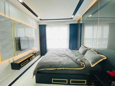 Sunrise CityView apartment renter: