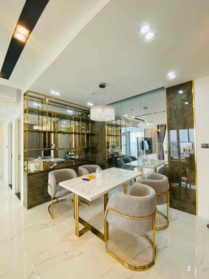 Sunrise CityView apartment renter: