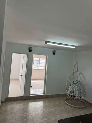 Three bedrooms, four toilets. sd 96 M2 near the old bxm. Bình Thạnh
