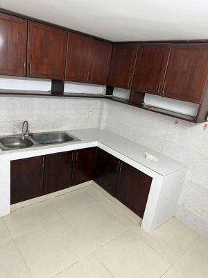 Three bedrooms, four toilets. sd 96 M2 near the old bxm. Bình Thạnh