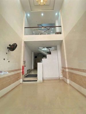 5 bedrooms full of furniture - across from the city - hxt -!