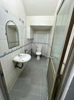 Let's rent it to a two-sided corner.