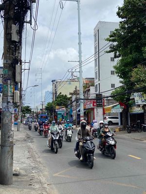 Let's rent out the cash home. 809 Âu Cơ, Tân Phú.