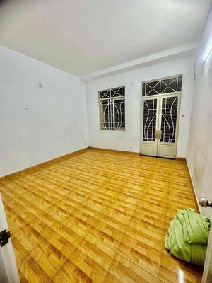 Rent the original apartment, once in a while, a room on số 14th Street.