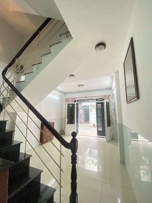 To rent houses to trucks parked in basic Phan Huy Ích-7*14 3 P 2 W