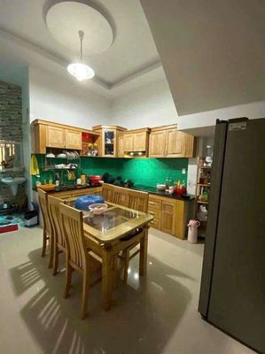 Rent a truck alley four bedrooms 5 Nguyễn Văn Lượng 7557 16 Gò Vấp toilets