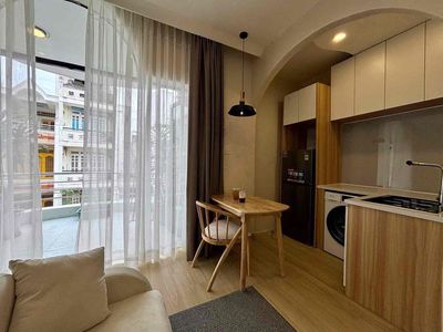 Rent a suite - with a balcony - free time - right in the 10th district