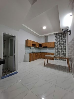 1 st. 2rd floor 3 bedroom 3 toilets 12th street - opposite law representative Hiệp Bình Chánh