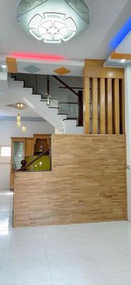 We'll have the New House ready. Four hundred and eleven meters. One second floor, Phan Huy Ích.9 million.